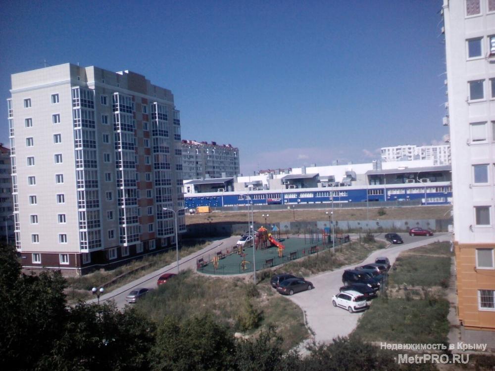 СРОЧНО ПРОДАМ! Квартира находиться в удобном спальном районе. Рядом две школы, детский сад в пяти минутах ходьбы.... - 9
