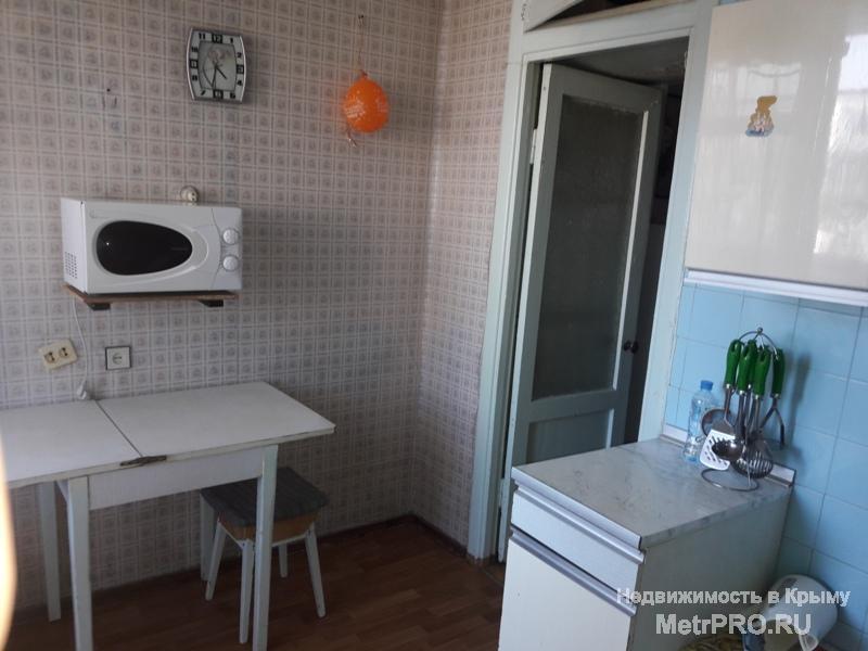 Сдам 2 комнаты в 3кк (одна закрыта) на улице Адмирала Юмашева, Состояние простое, Всё есть. Подробности по телефону. - 6