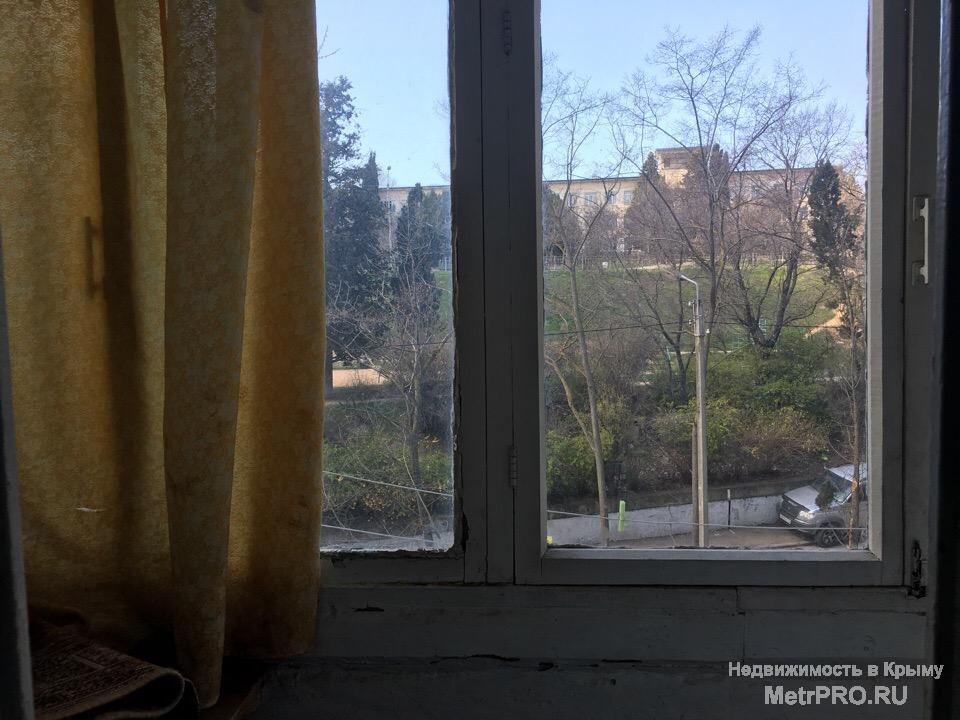 Продам уютную двухкомнатную квартиру на ул.Дмитрия Ульяова. Дом расположен в отдалении от дороги, в зеленом и тихом...