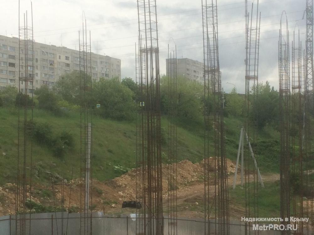 Ведется строительство двух домов малой этажности.  Нахимовский р-н, в шаговой доступности Воронцовский рынок, “ПУД”,... - 14