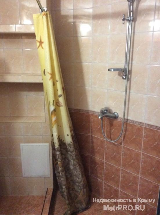 Сдам домик у моря  Севастополь Радиогорка. рядом пляж Толстяк.В номере все удобства:душ,туалет, горячая... - 5