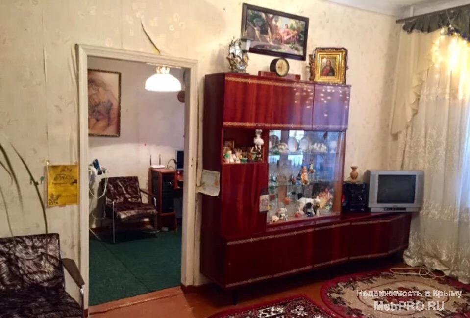 В продаже 2-комнатная около центра, улица Кожанова. Квартира под ремонт. Первый высокий этаж, на окнах решетки.... - 7