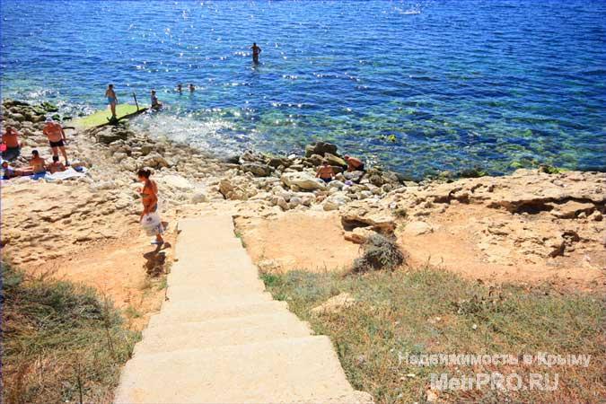 Сдаётся весь первый этаж дома на берегу моря, для отдыха на 2-3-4 человек. Сдается от 3 суток. Дом расположен в... - 12