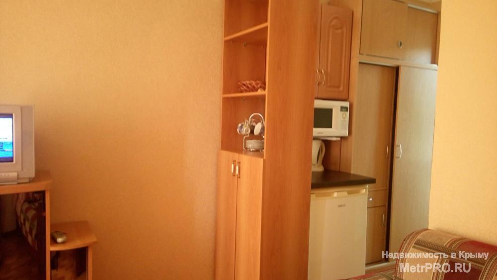 Друзья! Приглашаю отдохнуть в нашем личном номере в Крыму,в городе-герое Севастополе, на самом берегу Черного моря, в... - 33