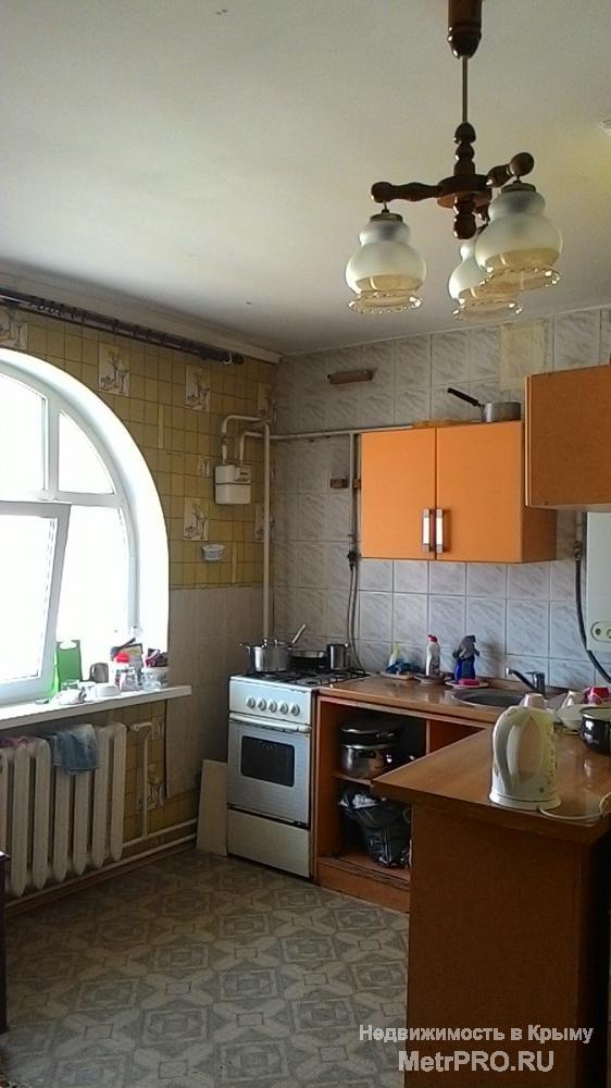 В продаже двухуровневая квартира на проспекте Античном, д. 3. 5-6\6 этажного дом общей площадью 141 кв.м, жилая... - 4