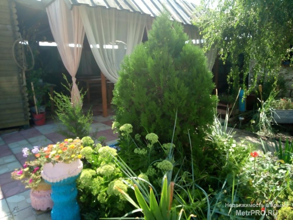 Продается готовый бизнес в Крыму, пгт. Заозерное, район Песчанки. Мини гостиница состоит из двухэтажного дома +... - 11