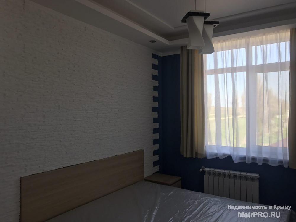 Продается действующая  гостиница в Орловке.  Гостиница состоит из дома и коттеджа общей площадью 370м2. Дом состоит... - 13
