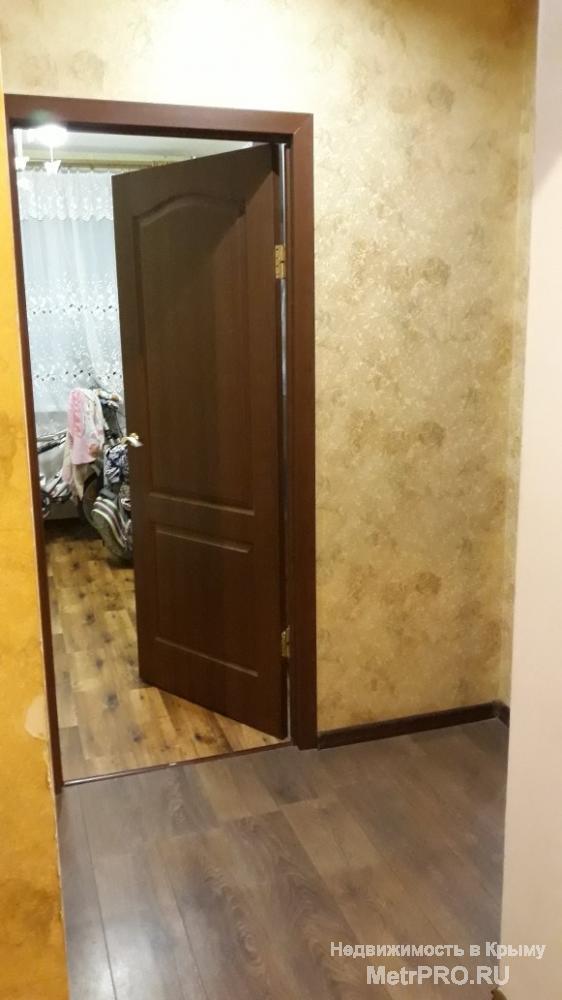 Продаётся 3-к кв на первом эт. 5 -ти эт дома в пос. Молодёжное  ул. Строителей 7 .Состояние квартиры ;после ремонта...
