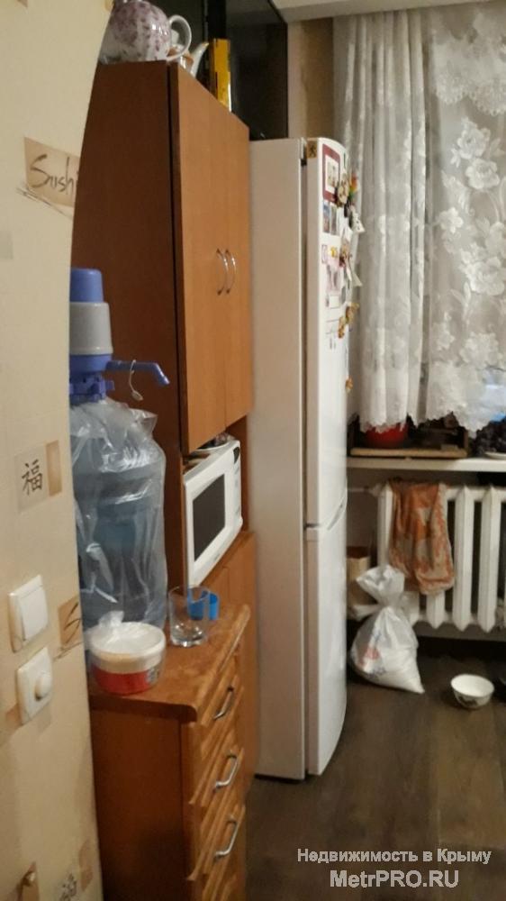 Продаётся 3-к кв на первом эт. 5 -ти эт дома в пос. Молодёжное  ул. Строителей 7 .Состояние квартиры ;после ремонта... - 4