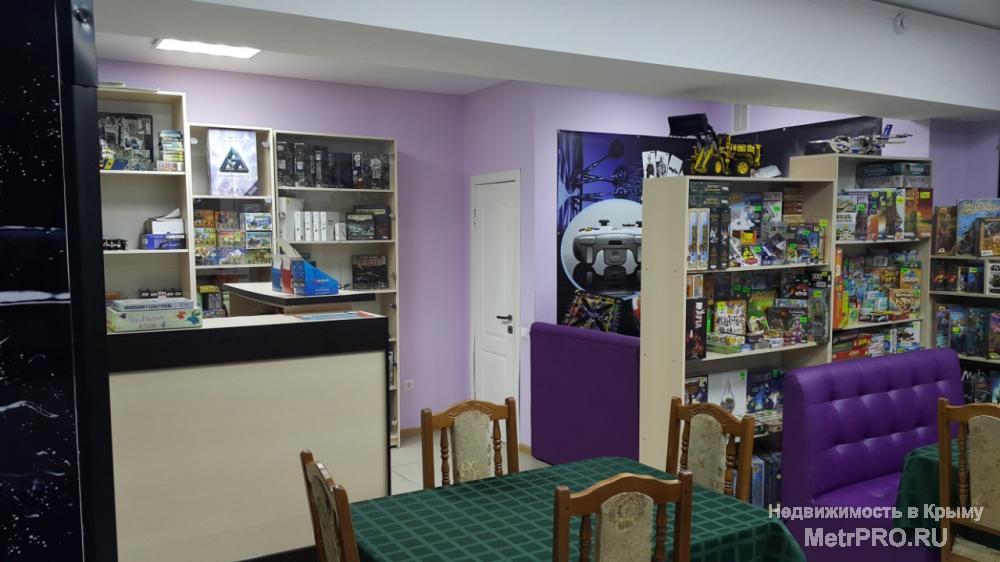 Продается нежилое помещение, площадью 135,6 кв. м. В данный момент  - действующий магазин, парикмахерская, офис.... - 4