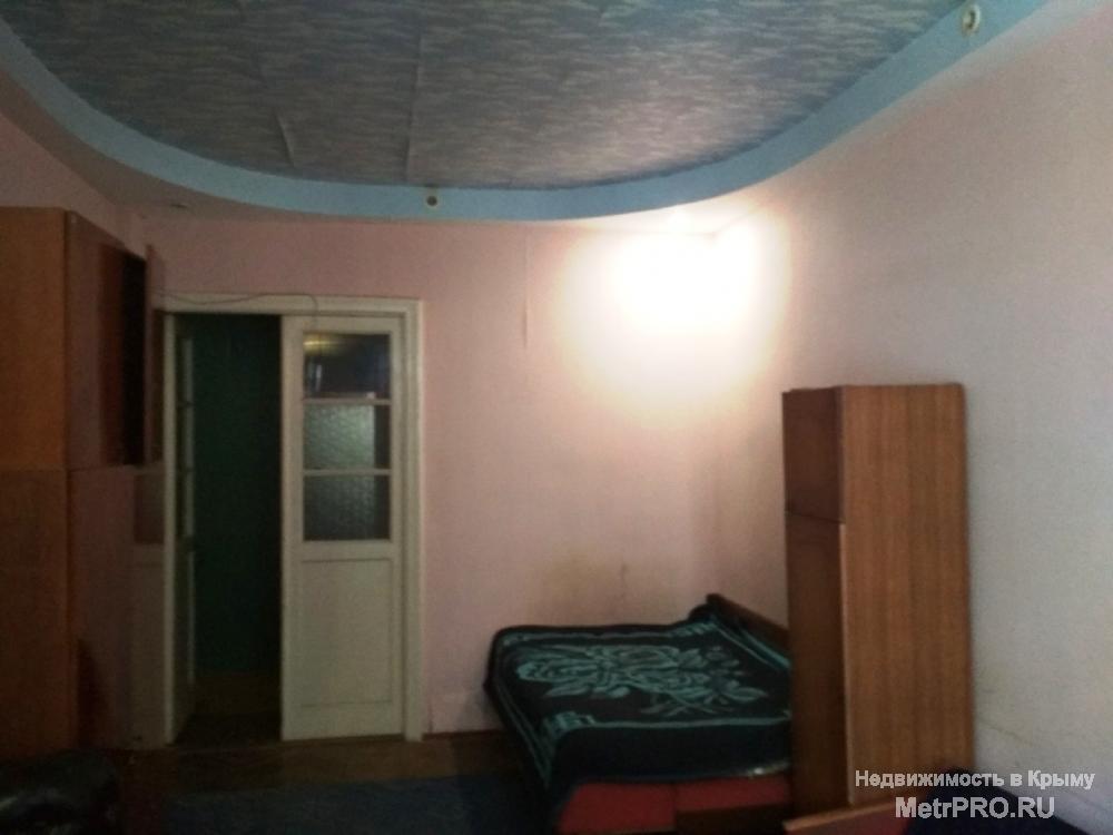 На улице Дроздова продается 2-х комнатная квартира в самом центре Севастополя (сталинский проект). Квартира находится... - 1