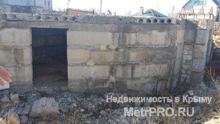 Продается дача с недостроем на Фиоленте (СТ “Дельфин»). 6-я линия от дороги. 8 соток. Участок ровный, заведены свет и... - 13