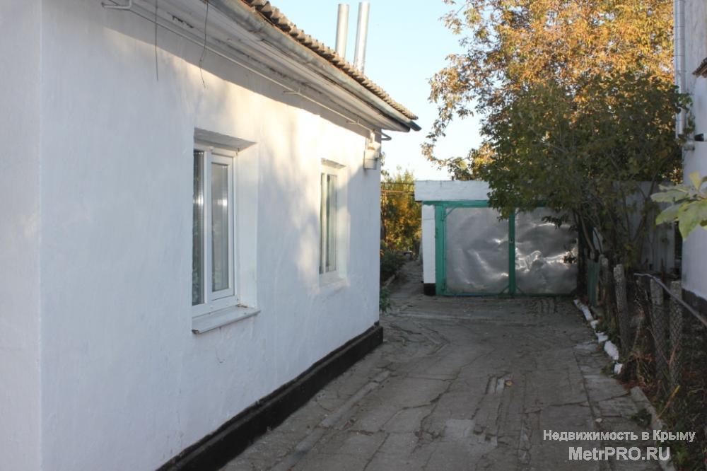 Продается  жилой дом в с.Насыпное в 5 км от г.Феодосии. Дом общей площадью 39,1 кв.м состоит из 3 комнат и  прихожей,... - 2