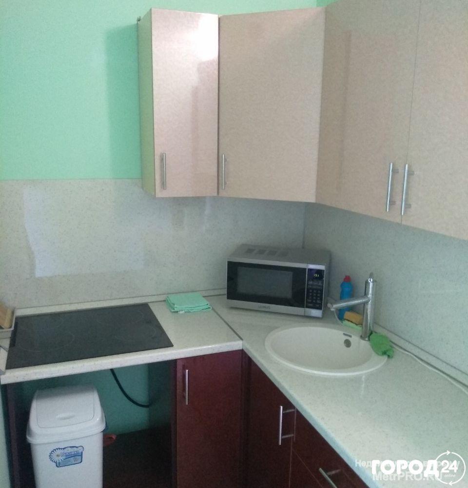 Продается уютная 2 комнатная квартира в Коктебеле ул. Арматлукская д 10б. Квартира расположена на 4 этаже нового 6... - 10