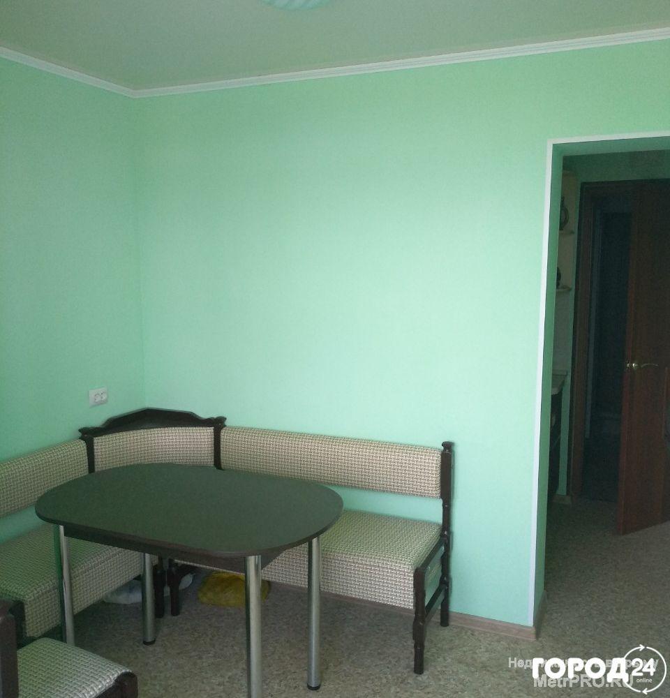 Продается уютная 2 комнатная квартира в Коктебеле ул. Арматлукская д 10б. Квартира расположена на 4 этаже нового 6... - 12