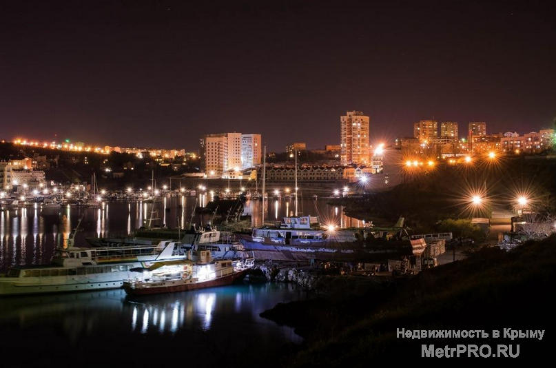 Апартаменты в престижном районе города на берегу моря.     Газовое отопление, большие балконы, предчистовая отделка,... - 5
