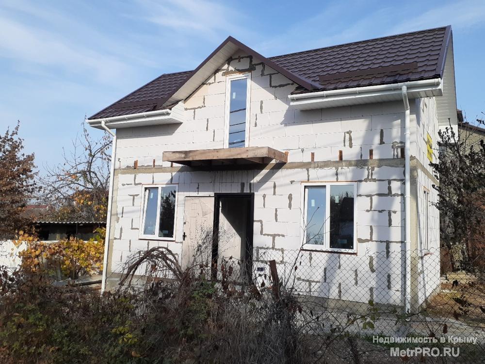В продаже новый дом в микрорайоне Сапун Гора. Удобное расположение- минута ходьбы до остановки. Газ по улице. Дом в... - 1
