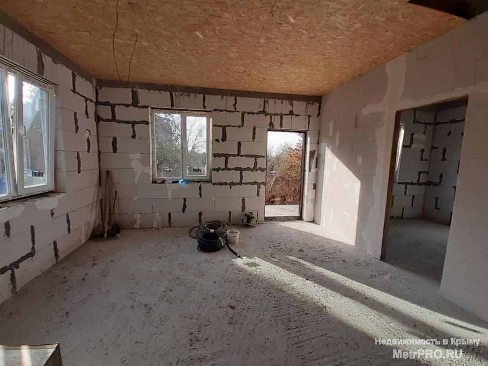 В продаже новый дом в микрорайоне Сапун Гора. Удобное расположение- минута ходьбы до остановки. Газ по улице. Дом в... - 7