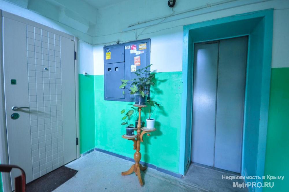 Продам отличную трёхкомнатную квартиру в одном из самых востребованных, развитых микрорайонов Севастополя.  Идеальна... - 6
