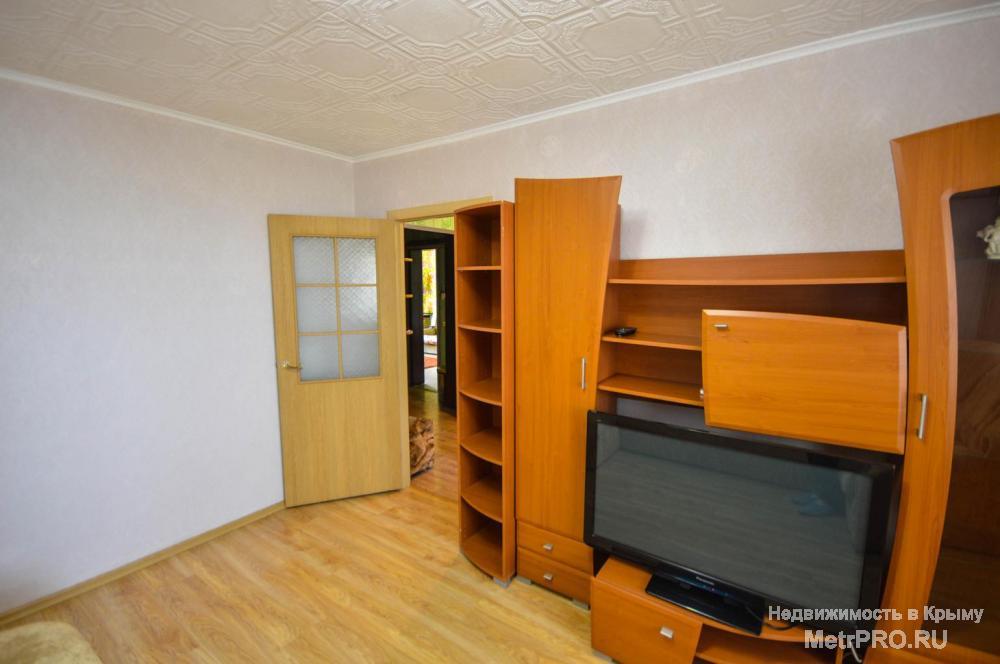 Продам отличную трёхкомнатную квартиру в одном из самых востребованных, развитых микрорайонов Севастополя.  Идеальна... - 18