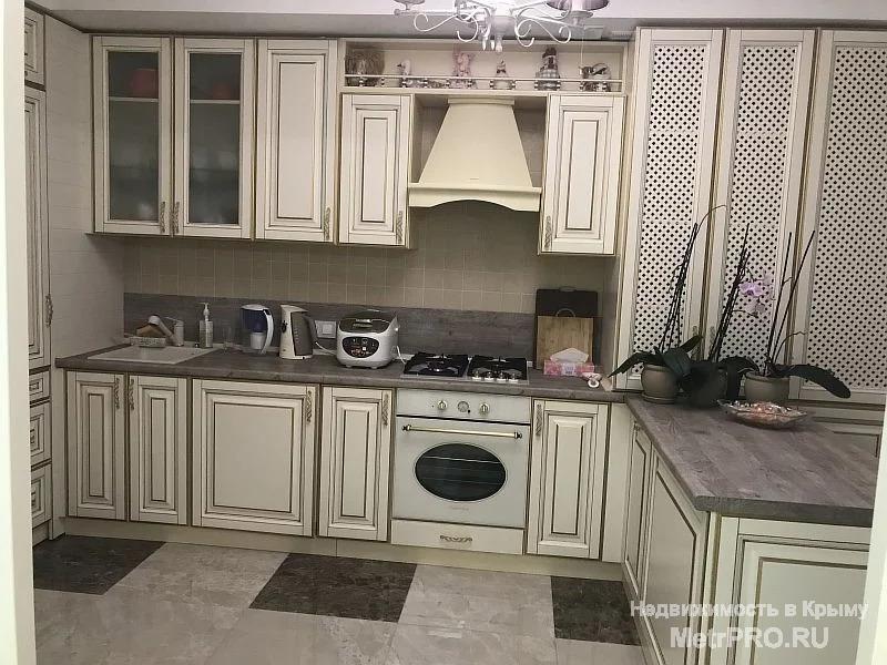 Продам 3-комнатную квартиру с новейшим дизайнерским ремонтом в новом доме!   В квартире раздельные комнаты,... - 16