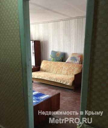 Код объекта 11391535.    Продаётся однокомнатная квартира 34/17.3/7.7 кв. м на втором этаже двухэтажного блочного... - 3