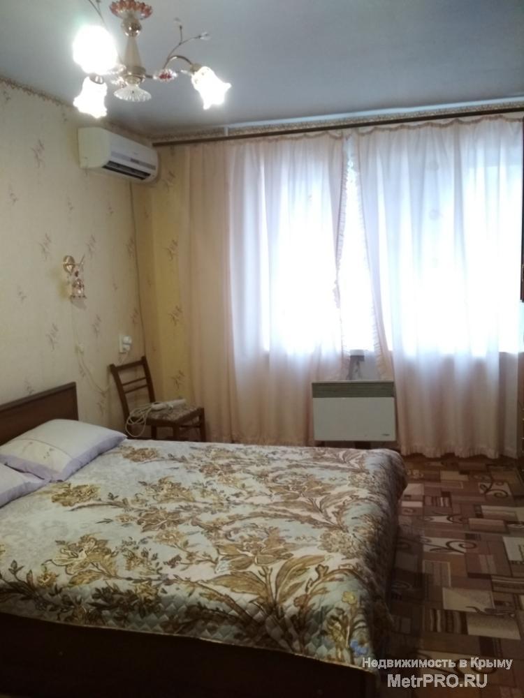 Код объекта 11391512.    Продаётся трёхкомнатная квартира 64/45.8/5.2 кв. м на третьем этаже пятиэтажного блочного...