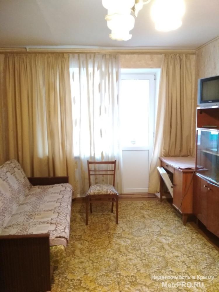 Код объекта 11391512.    Продаётся трёхкомнатная квартира 64/45.8/5.2 кв. м на третьем этаже пятиэтажного блочного... - 7
