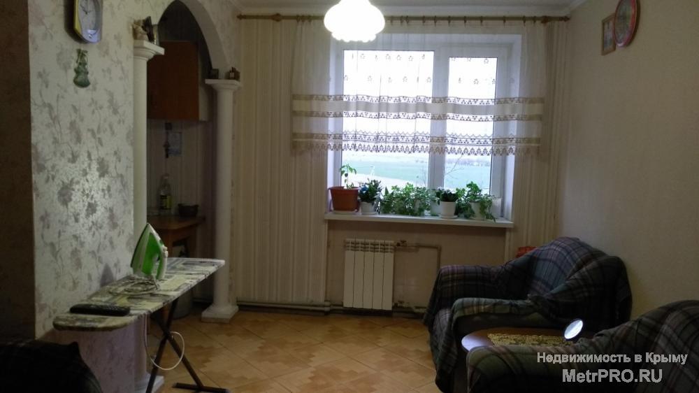 Код объекта 11391673.    Продаётся четырёхкомнатная квартира 81.4/53/7.8 кв. м на четвёртом этаже пятиэтажного...