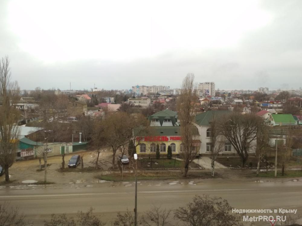 Код объекта 11391476.    Продаётся трёхкомнатная квартира 73.6/39.2/8.8 кв. м на шестом этаже шестиэтажного блочного... - 9