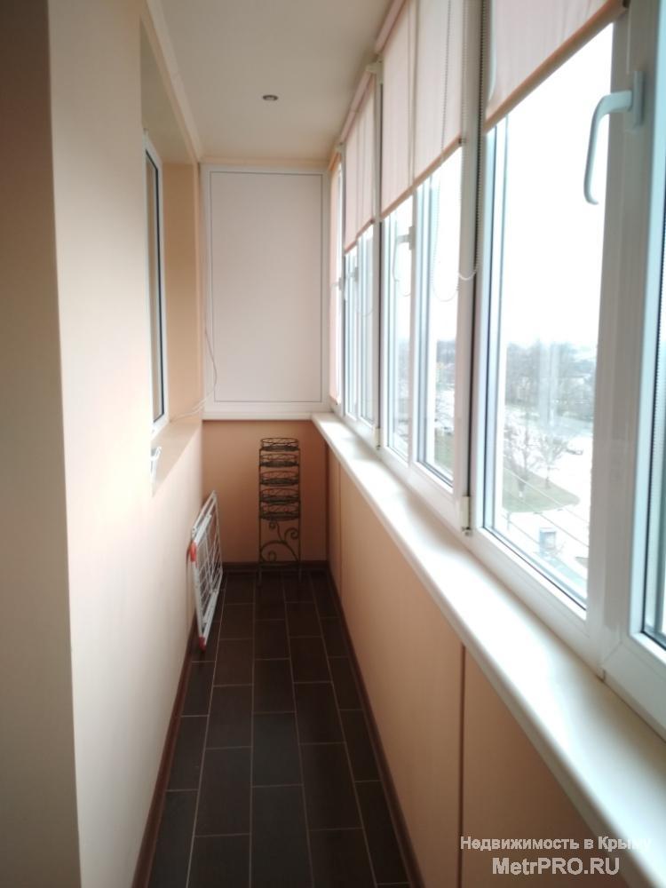 Код объекта 11391476.    Продаётся трёхкомнатная квартира 73.6/39.2/8.8 кв. м на шестом этаже шестиэтажного блочного... - 23