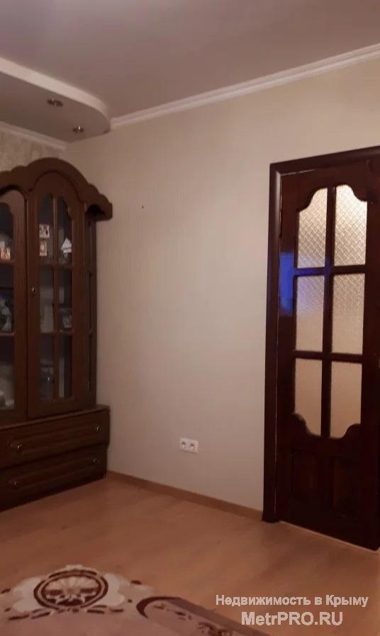 Код объекта 11391426.    Продаётся трёхкомнатная квартира 72/40/11 кв. м на 9 этаже 9-этажного блочного дома по улице...
