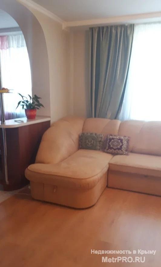 Код объекта 11391426.    Продаётся трёхкомнатная квартира 72/40/11 кв. м на 9 этаже 9-этажного блочного дома по улице... - 3