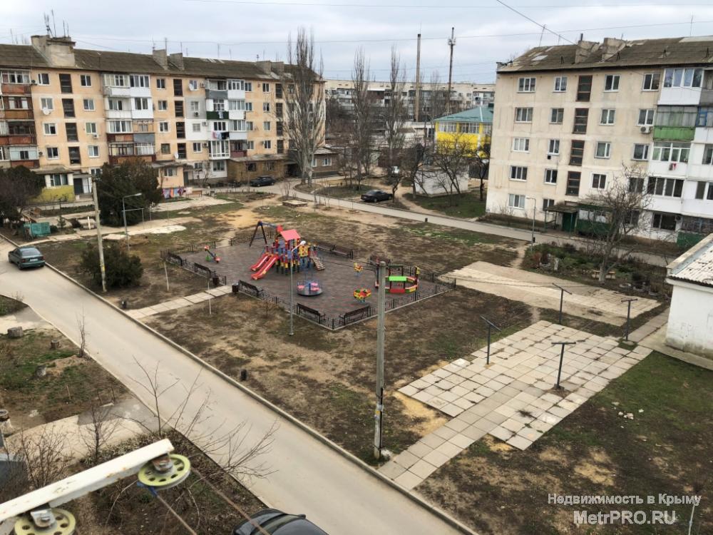 Код объекта 11391379.    Продаю двухкомнатную квартиру 45.1/31/6 кв. м на четвёртом этаже пятиэтажного блочного дома... - 4