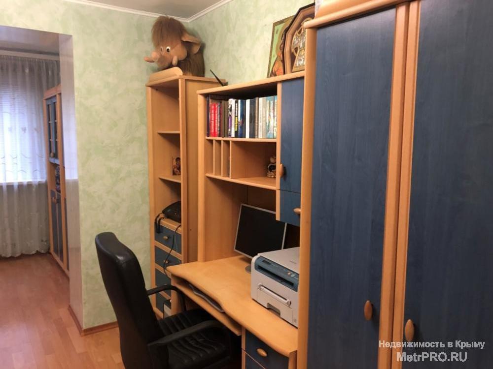 Код объекта 11391380.    Продаю четырёхкомнатную квартиру 81.5/50.1/9.2 кв. м на первом этаже пятиэтажного дома по... - 7