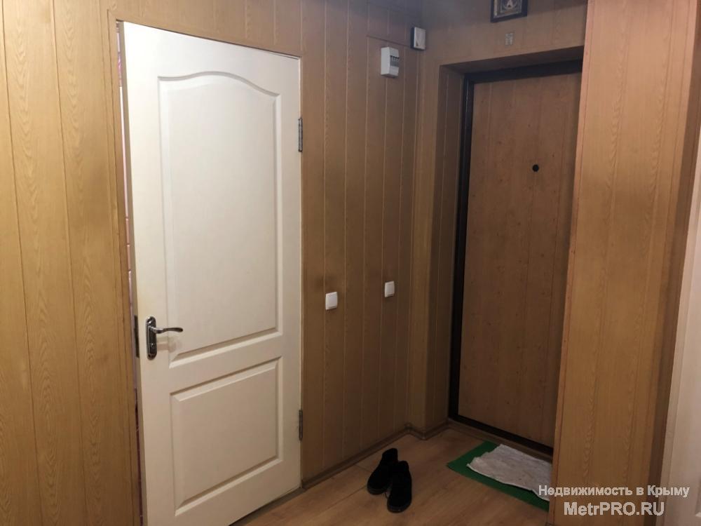 Код объекта 11391380.    Продаю четырёхкомнатную квартиру 81.5/50.1/9.2 кв. м на первом этаже пятиэтажного дома по... - 16