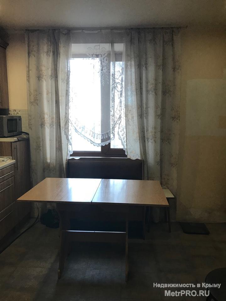 Код объекта 11391399.    Продаю трёхкомнатную квартиру 72.6/47.1/10 кв. м на первом этаже двухэтажного дома по улице... - 10