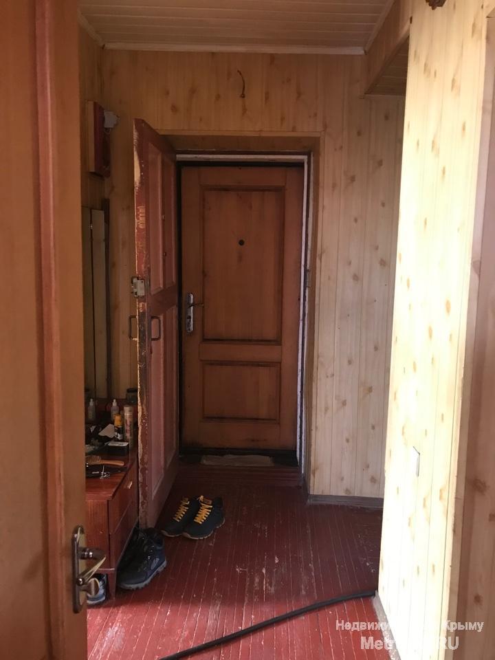 Код объекта 11391399.    Продаю трёхкомнатную квартиру 72.6/47.1/10 кв. м на первом этаже двухэтажного дома по улице... - 11