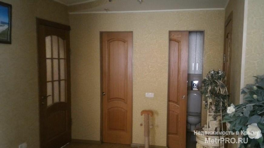 Код объекта 11391283.    Продаю двухуровневую  квартиру в двухэтажном доме по улице Горького в посёлке Петровка... - 18