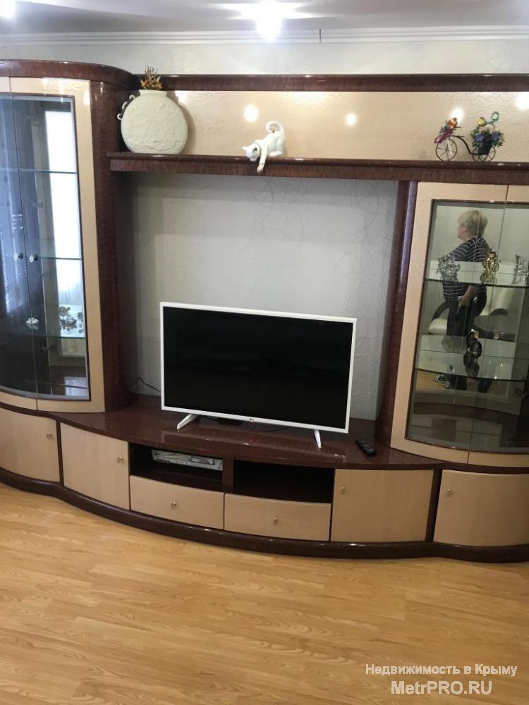 Код объекта 11391324.    Продам двухкомнатную квартиру 50.1/27.7/8.4 кв. м на пятом этаже пятиэтажного блочного дома...