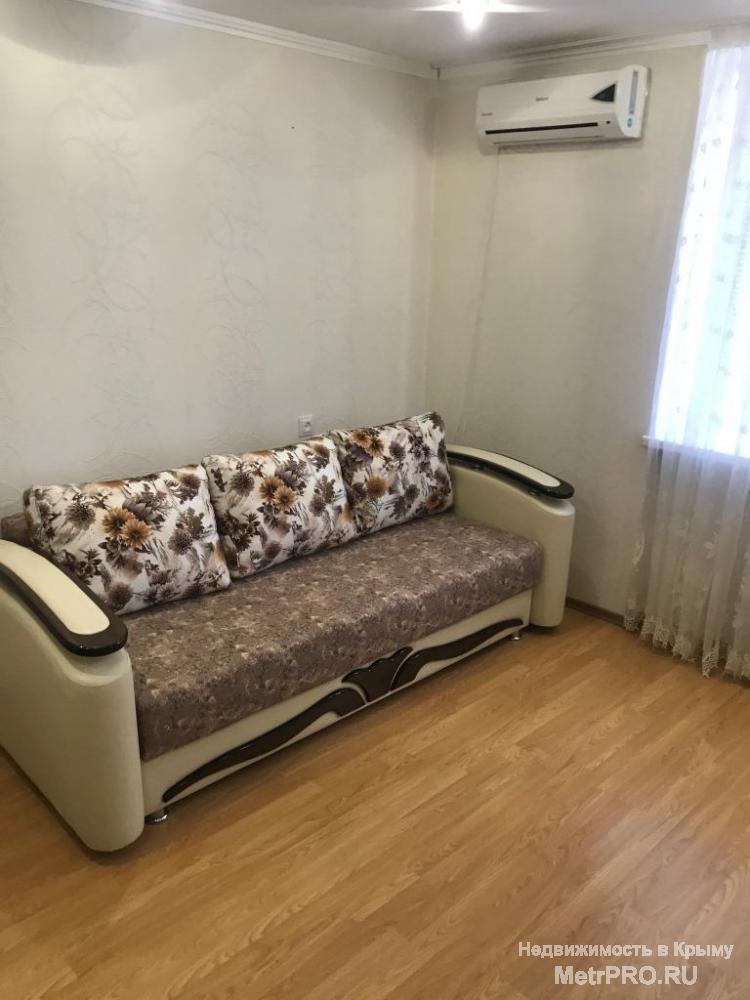 Код объекта 11391324.    Продам двухкомнатную квартиру 50.1/27.7/8.4 кв. м на пятом этаже пятиэтажного блочного дома... - 1