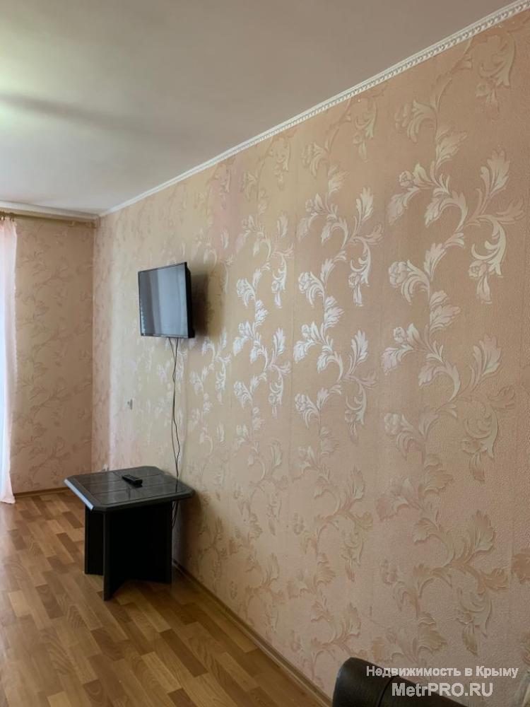 Код объекта 11391388.    Продам двухкомнатную квартиру 44/25.4/5.6 кв. м на третьем этаже пятиэтажного блочного дома... - 5