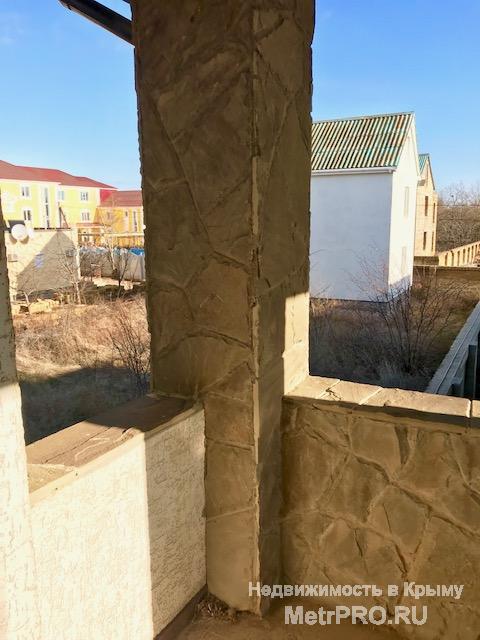 Сакский район.  посёлок городского типа Новофёдоровка.  Ул.Зелёная.     Общая площадь =  385,4 кв.м.  Здание... - 9