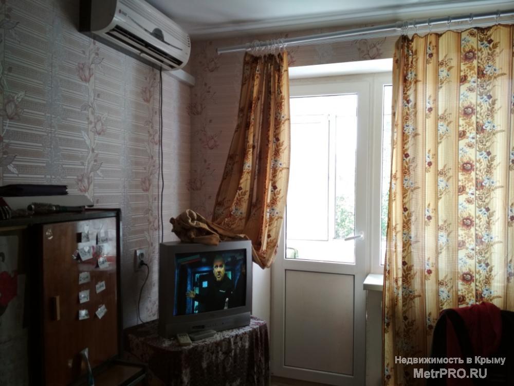 Код объекта 13903310.    Продам двухкомнатную квартиру 42.4/27.8/6.6 кв. м на третьем этаже пятиэтажного блочного... - 8