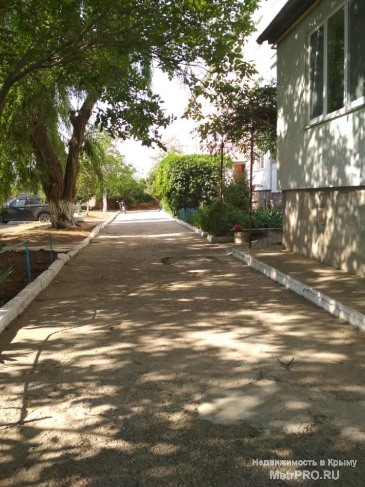 Код объекта 14644883.    Продам однокомнатную квартиру 50.2 кв. м на третьем этаже трёхэтажного блочного дома по... - 4