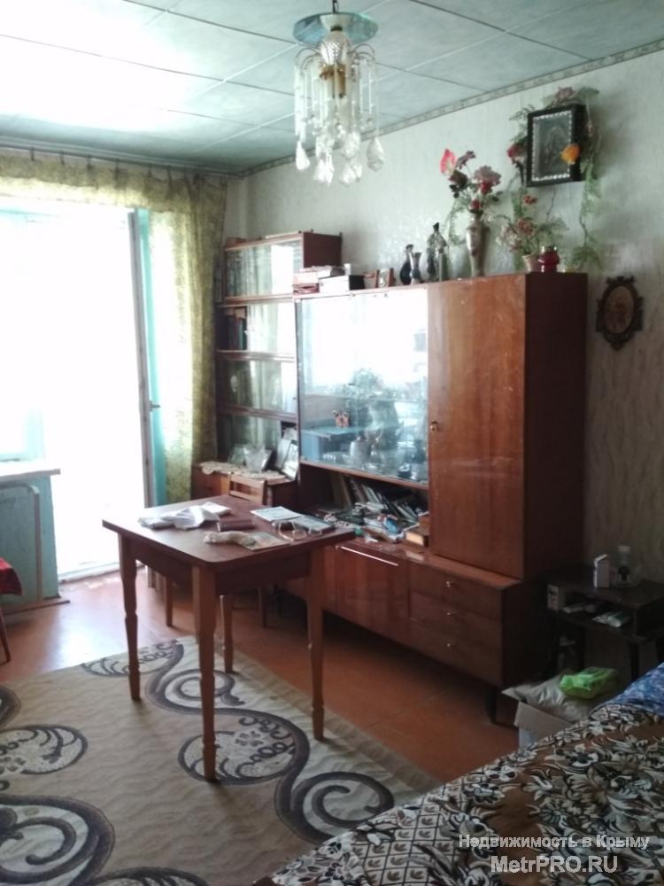 Код объекта 16051792.    Продам двухкомнатную квартиру 48.3/31.8/5.6 кв. м на четвёртом этаже пятиэтажного блочного... - 2