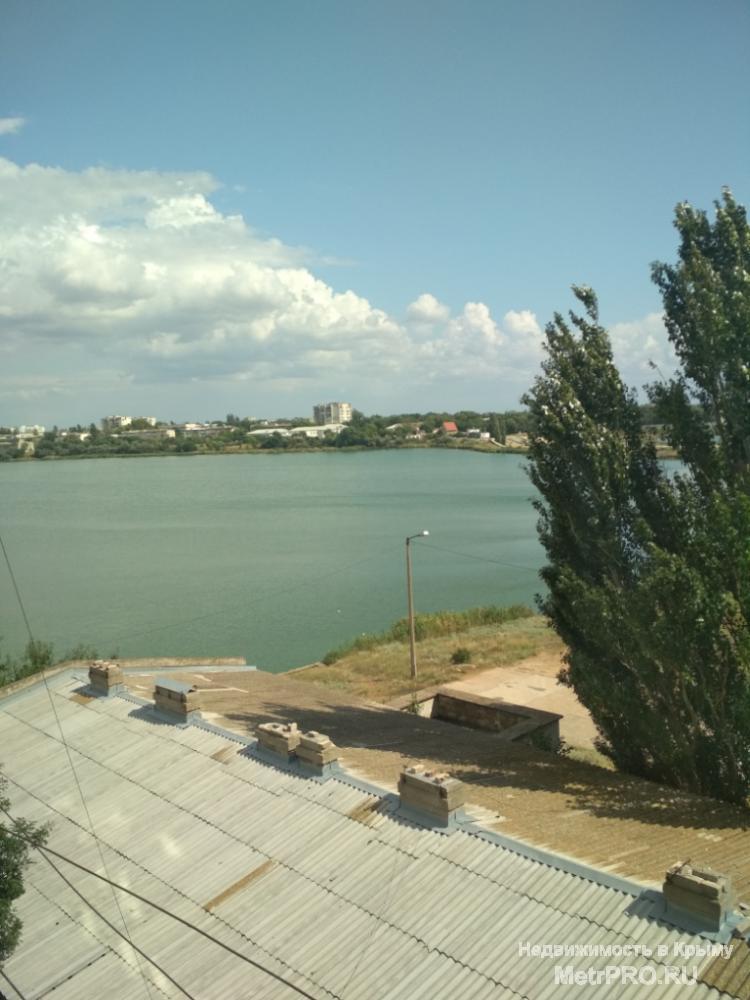 Код объекта 17381326.    Продам двухкомнатную квартиру 59.5/27.5/9 кв. м на пятом этаже девятиэтажного блочного дома... - 4