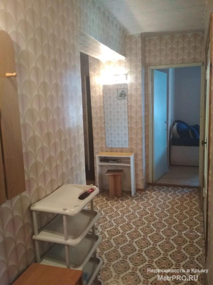 Код объекта 17381326.    Продам двухкомнатную квартиру 59.5/27.5/9 кв. м на пятом этаже девятиэтажного блочного дома... - 12