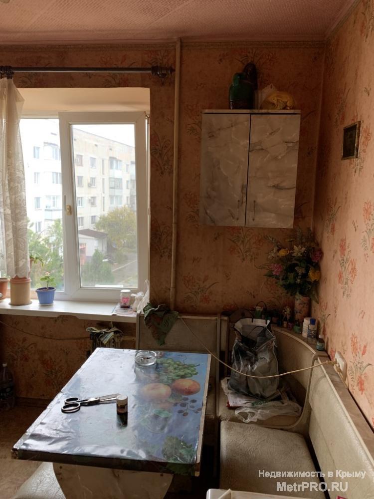 Код объекта 22649083.    Продам 3-комнатную квартиру 60.6/42.6/6.1 кв. м на третьем этаже пятиэтажного блочного дома... - 5