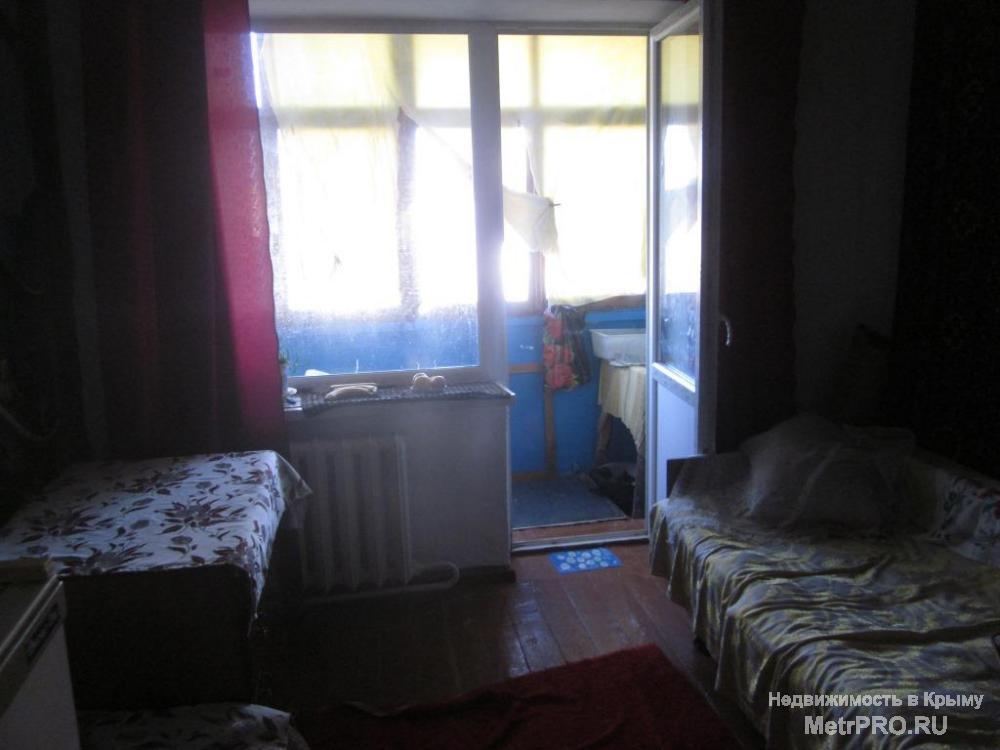 Код объекта 23160796.    Продаю четырёхкомнатную квартиру 63/47.3/6 кв. м на пятом этаже пятиэтажного блочного дома... - 5
